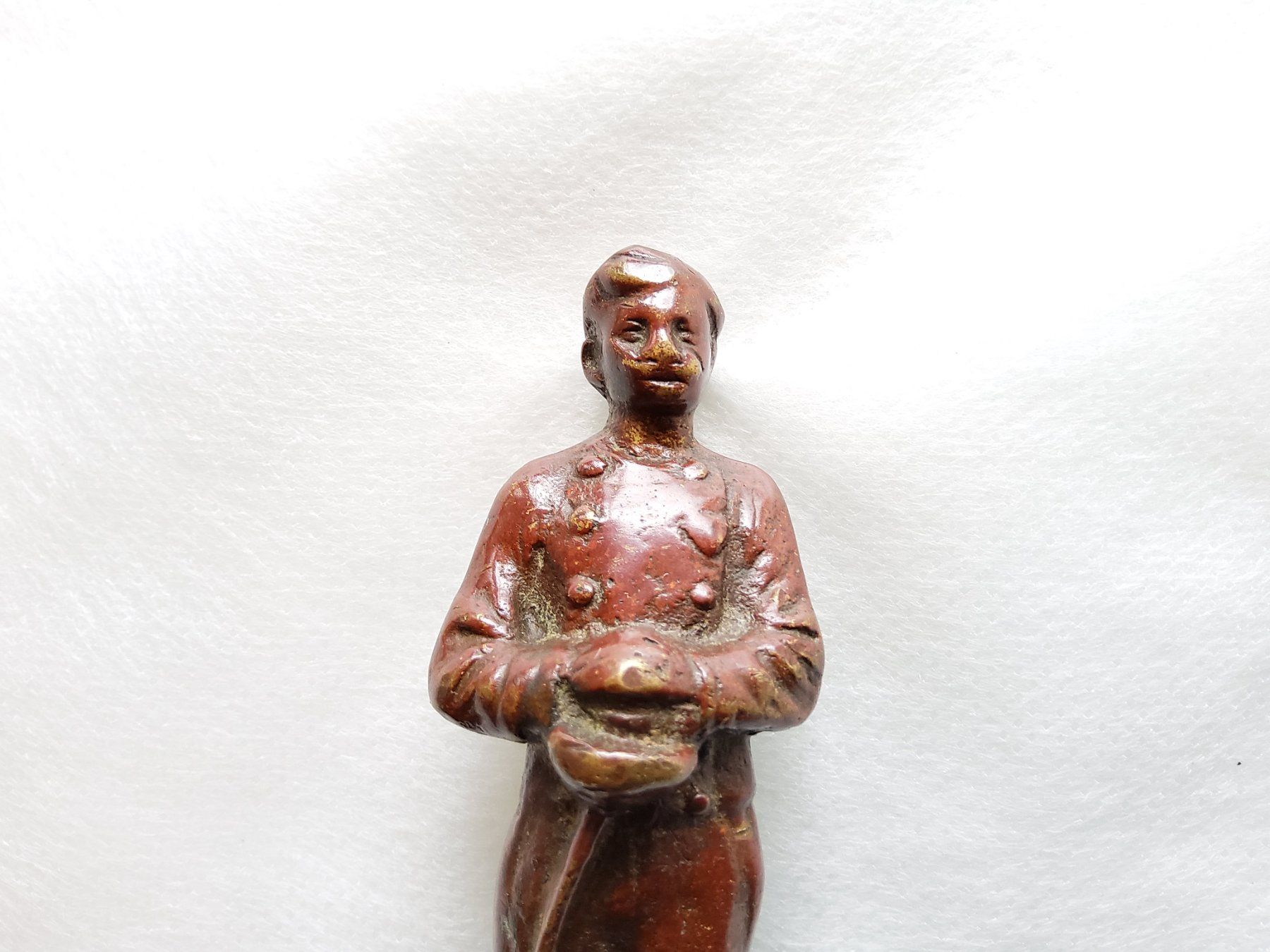 Figuren: Petite statuette ancienne en bronze  – Gebraucht aus Malleray von Broc-Mo 5