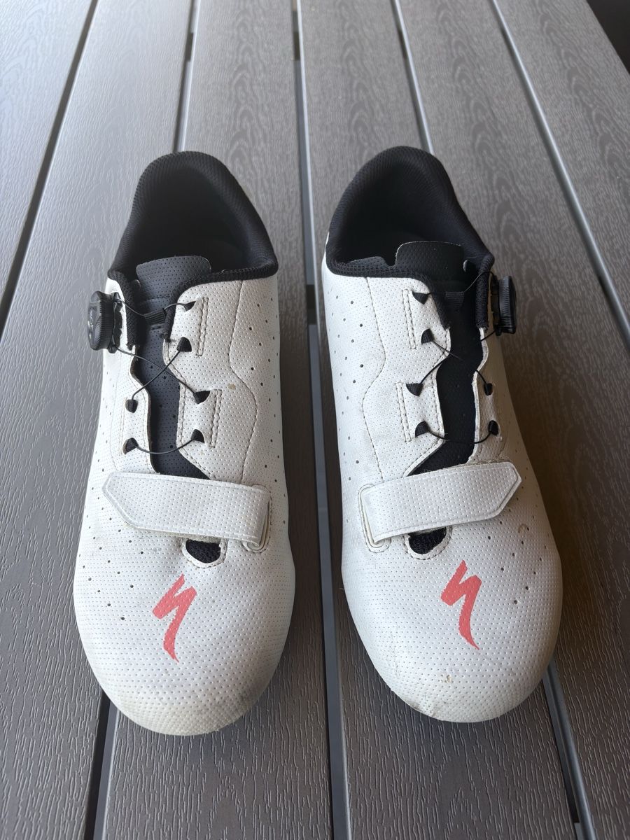 Specialized Scarpe da uomo: Chaussures de vélo Specialized Torch 2.0 Blanches/Rouges Tai – Usato da Treyvaux venduto da mx2_t6tw 1