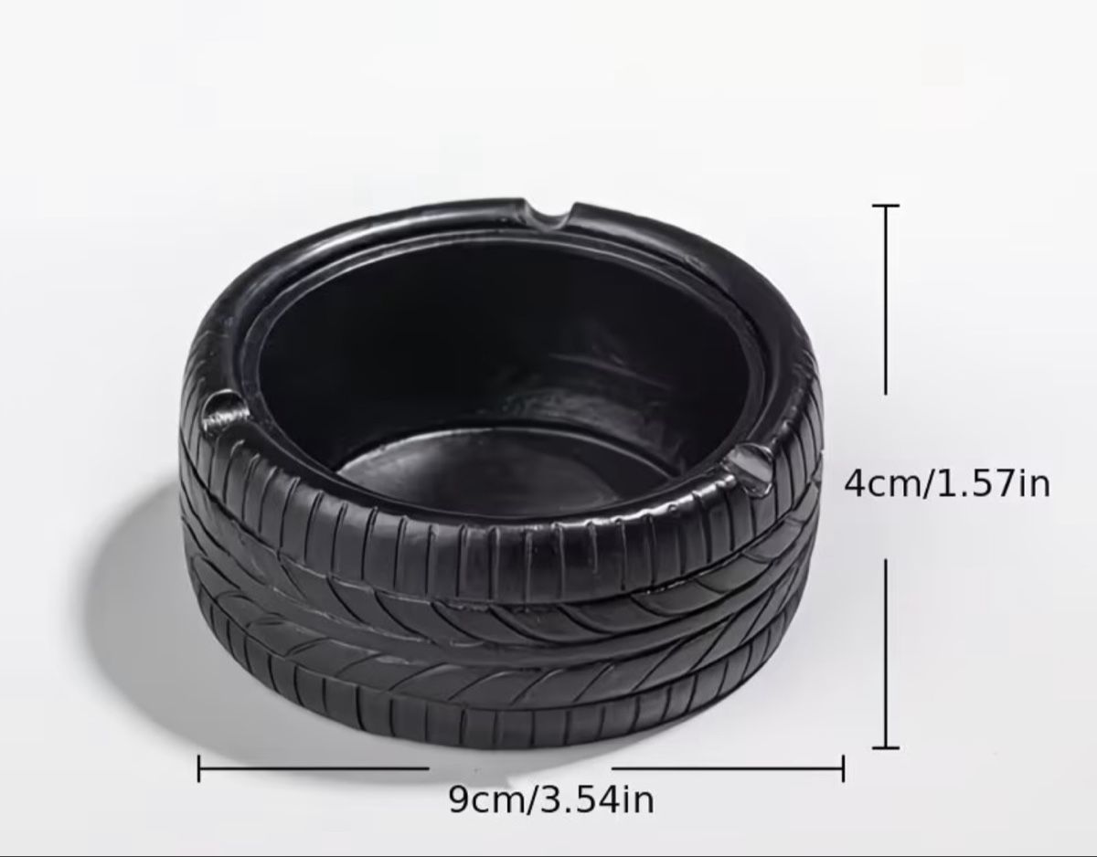 Portacenere: Cendrier en forme de pneu 🛞 – Nuovo e nell'imballaggio originale da Chesières venduto da JMStore 1