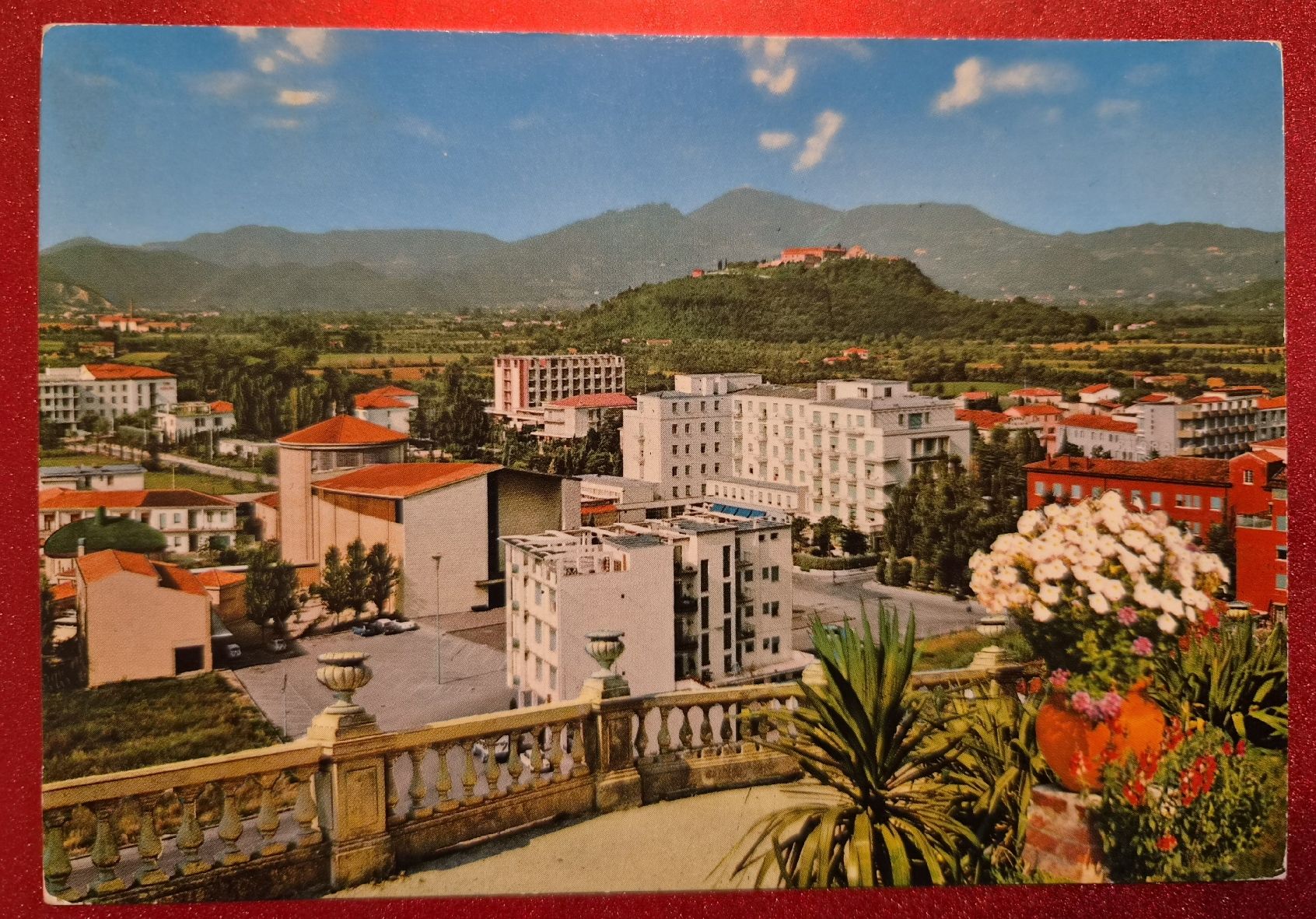 Cartoline postali: Abano Terme S. Daniele 1972 – Usato da Melchnau venduto da Arthurius