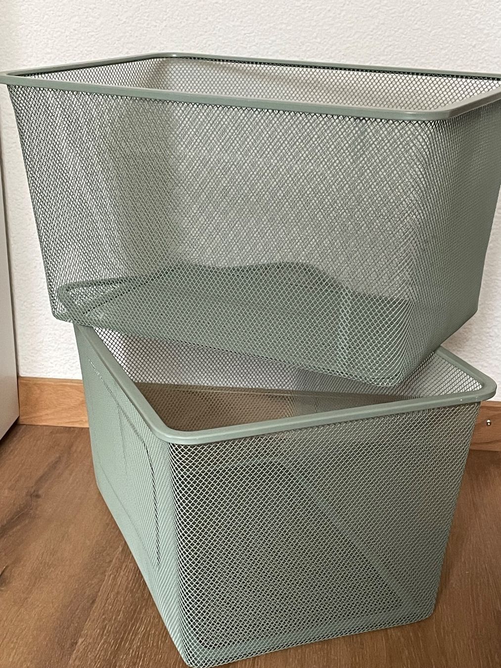 Ikea Autres articles pour la maison: 2 Drahtnetzkörbe, grün, von Ikea, TROFAST – D'occasion à Cham par 2eye 1