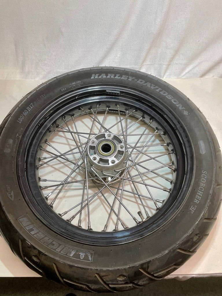 Harley-Davidson Cerchioni: Harley Hinterrad 17" – Usato da Trimmis venduto da hajaho