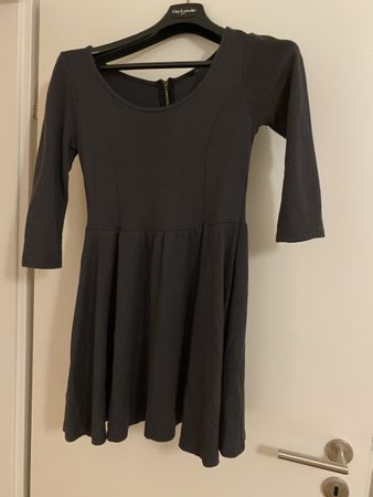 Kleid grau