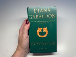 NOVEL: Diana Gabaldon, Voyager