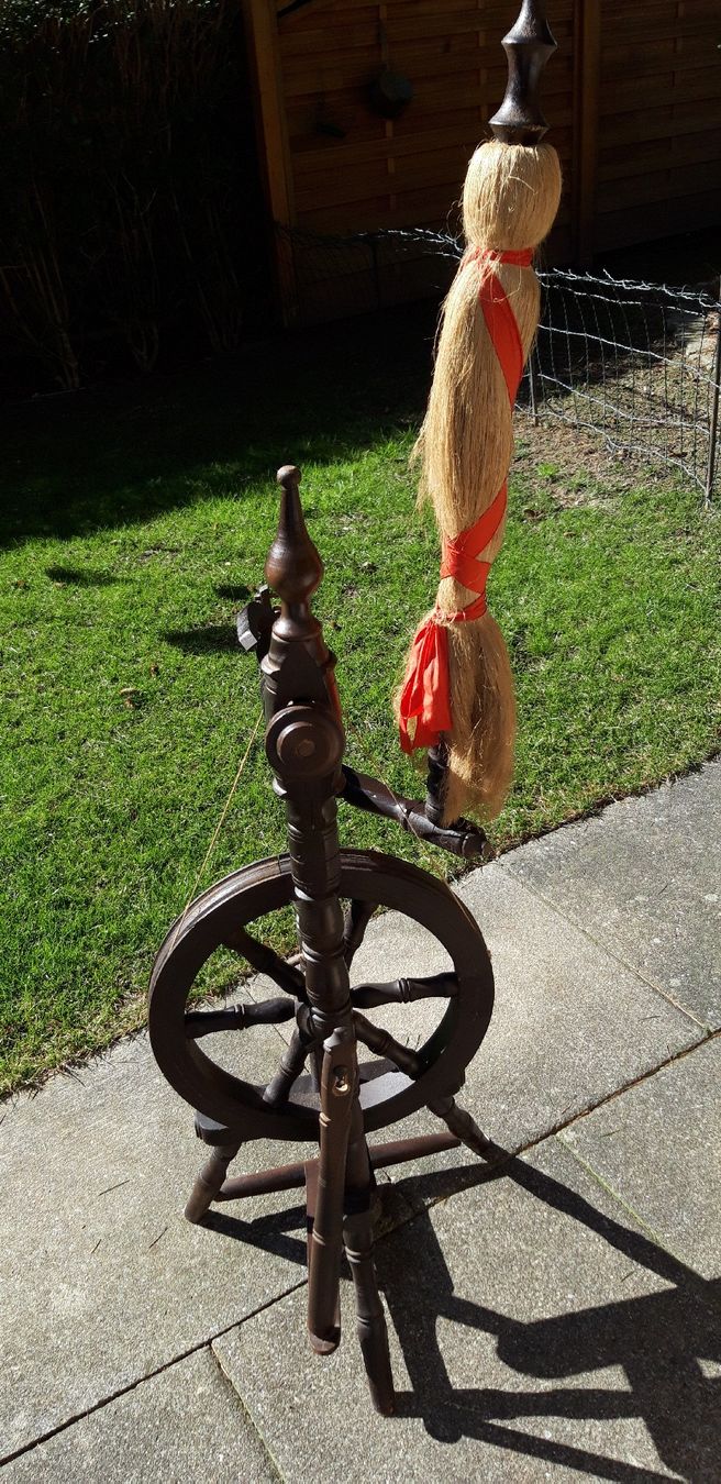 Ruote per filare: Spinnrad, Holz – Usato da Neuenhof venduto da elRey123