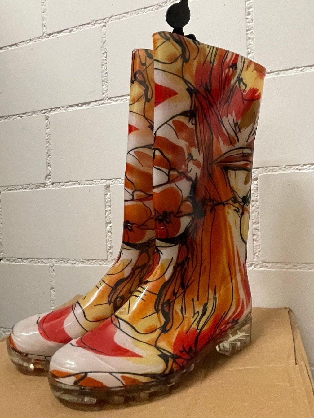 Scarpe da donna: Gummistiefel Gr. 37/Cooles Muster/Neu – Nuovo e nell'imballaggio originale da Volketswil venduto da rubin74