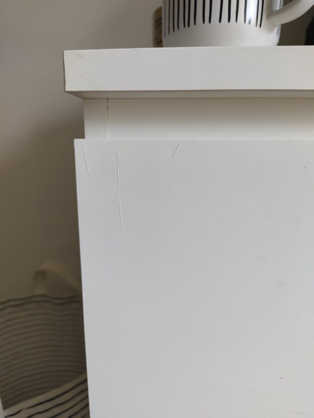 Ikea Cassettiere: IKEA Malm Kommode weiss 4 Schubladen – Usato da Zürich venduto da sim_57t2 1