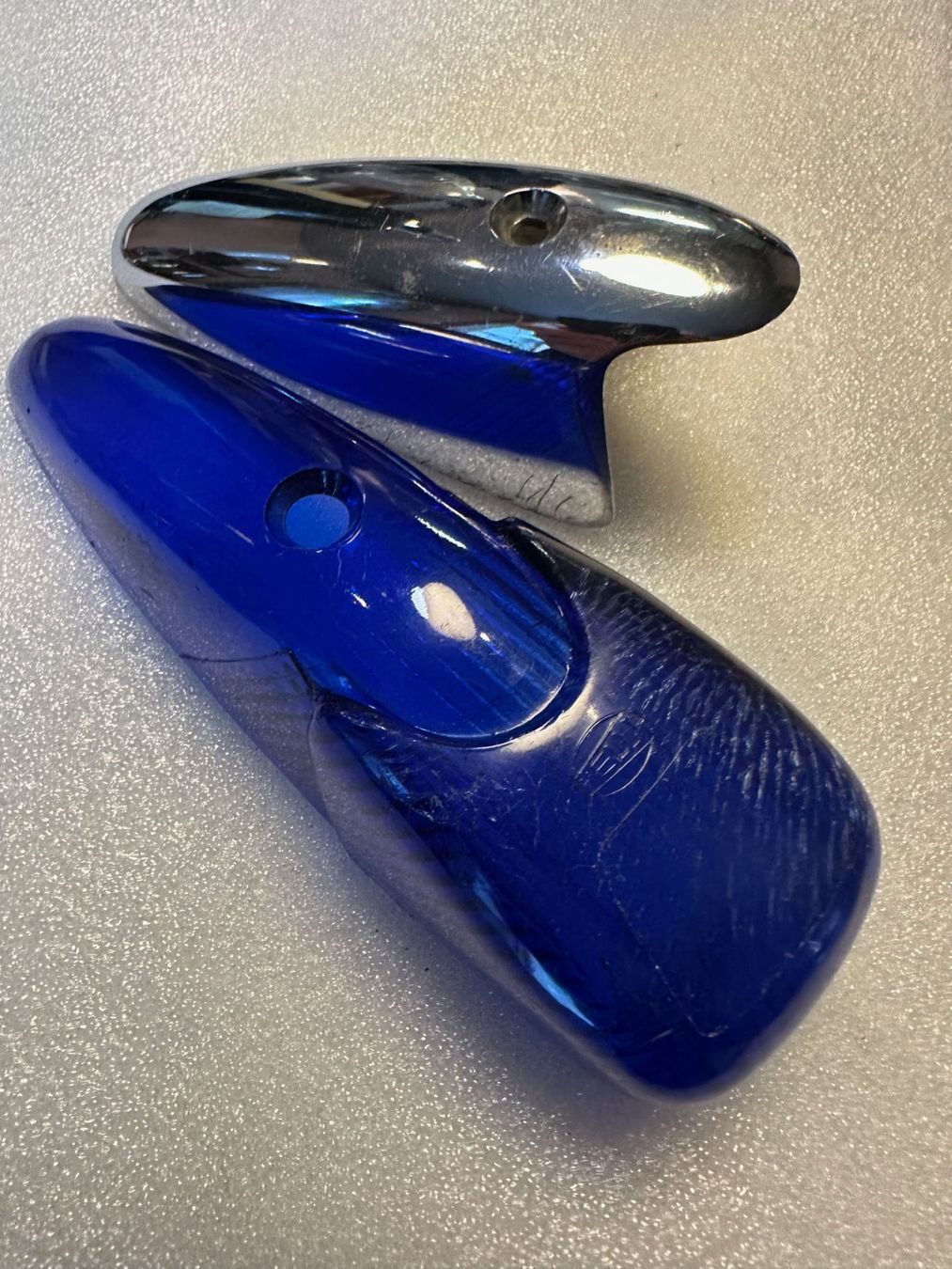 Accessori per altri veicoli: 2 Blinker und 1 blaue Postitonslampe mit Chromabdeckung – Usato da Kirchberg SG venduto da E_shop 7