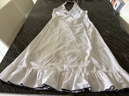 Sommerliches weisses MidiKleid Grösse S/M, top Zustand!