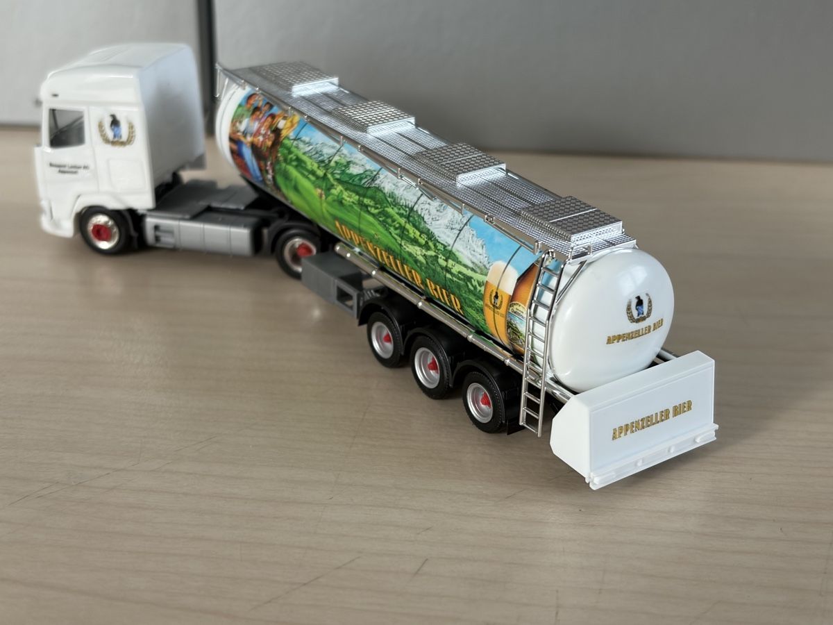 Herpa Modellini d'auto: DAF XG Locher Bräu Appenzell  – Nuovo (secondo la descrizione) da Felben-Wellhausen venduto da Mobil01 1