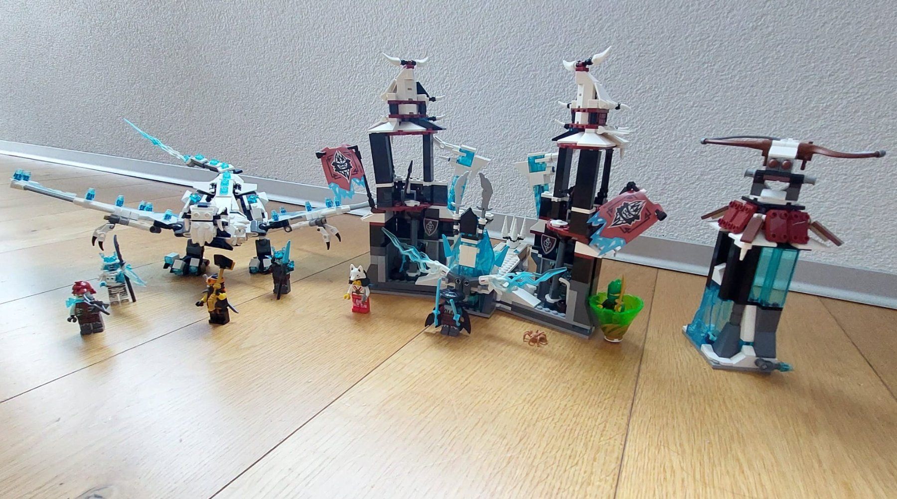 Lego Baukästen: Ninjago Set 70678 mit Burg des Eis-Kaisers – Gebraucht aus Egolzwil von RoosFam 2