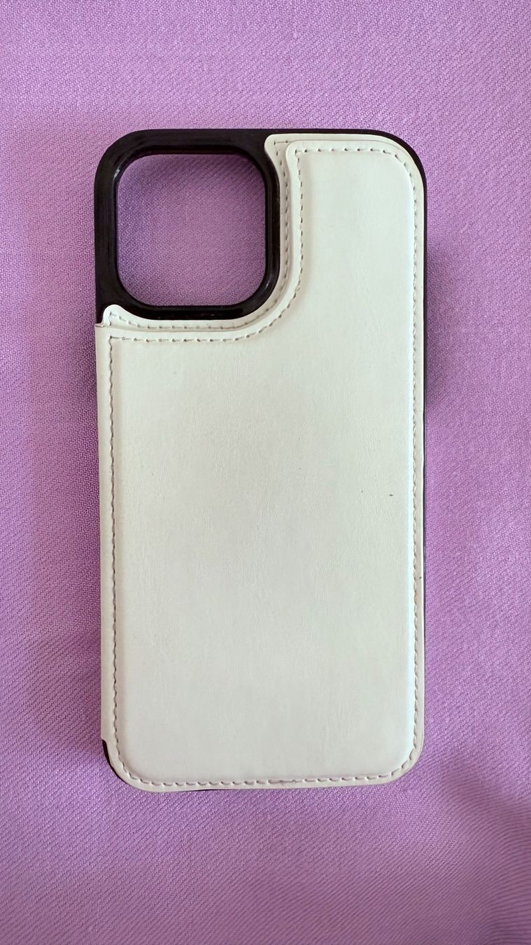 Covers & Schutzfolien: • Handycover - Cover - Hülle • – Gebraucht aus Basel von mendoza13