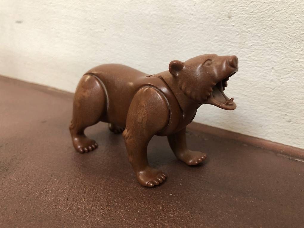 Spielzeuge: Playmobil Bär und Jäger – Gebraucht aus Madiswil von e4a 1