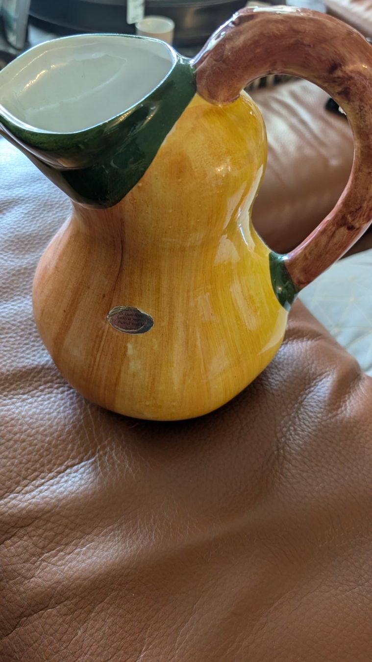 Caraffe: Vintage Keramikkrug in Birnenform, handbemalt – Usato da Ascona venduto da ArtRomantica