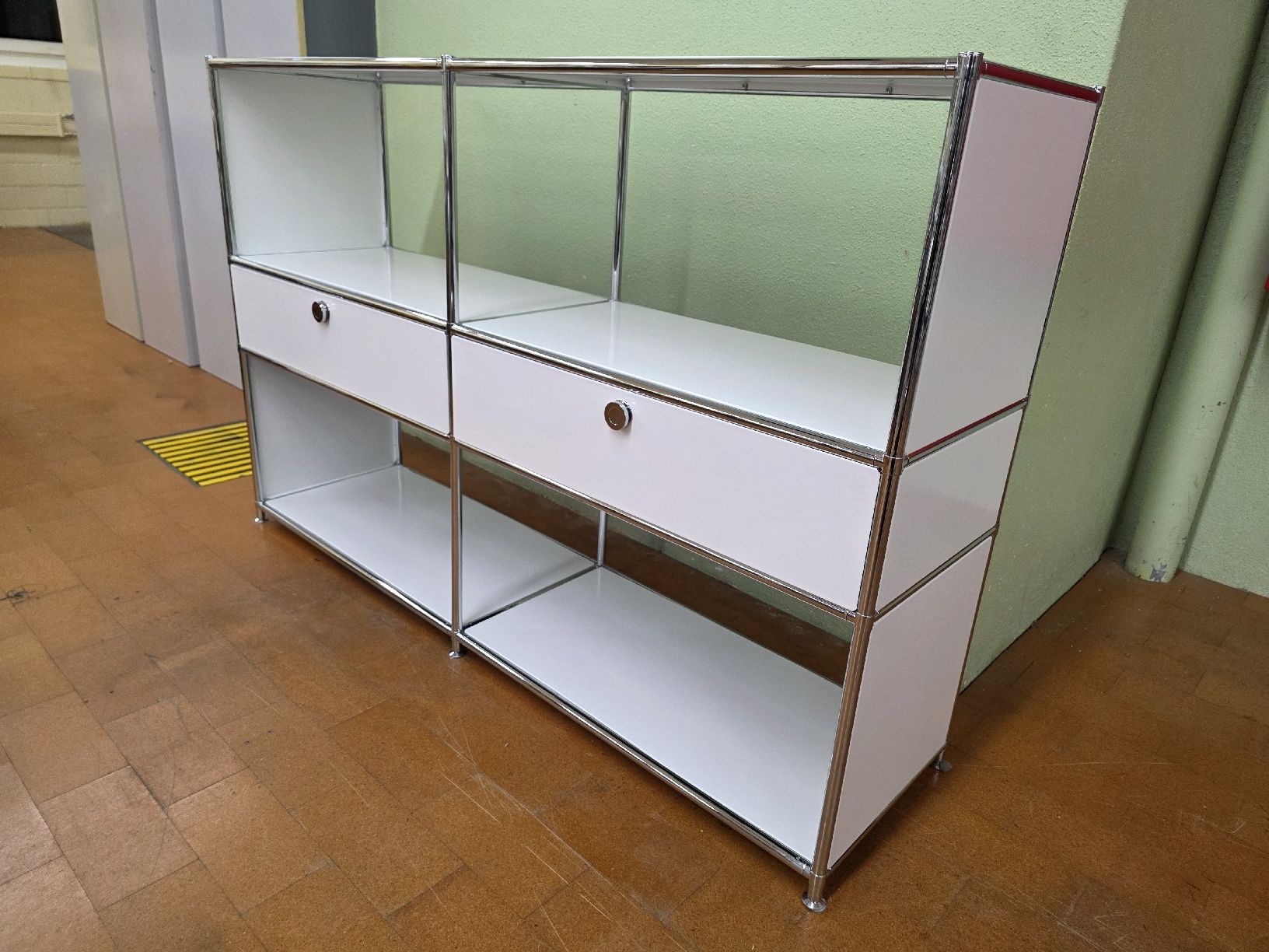 System4 Scaffali: Designer Regal Quadro / System4 – Usato da Lichtensteig venduto da Polsterwerk