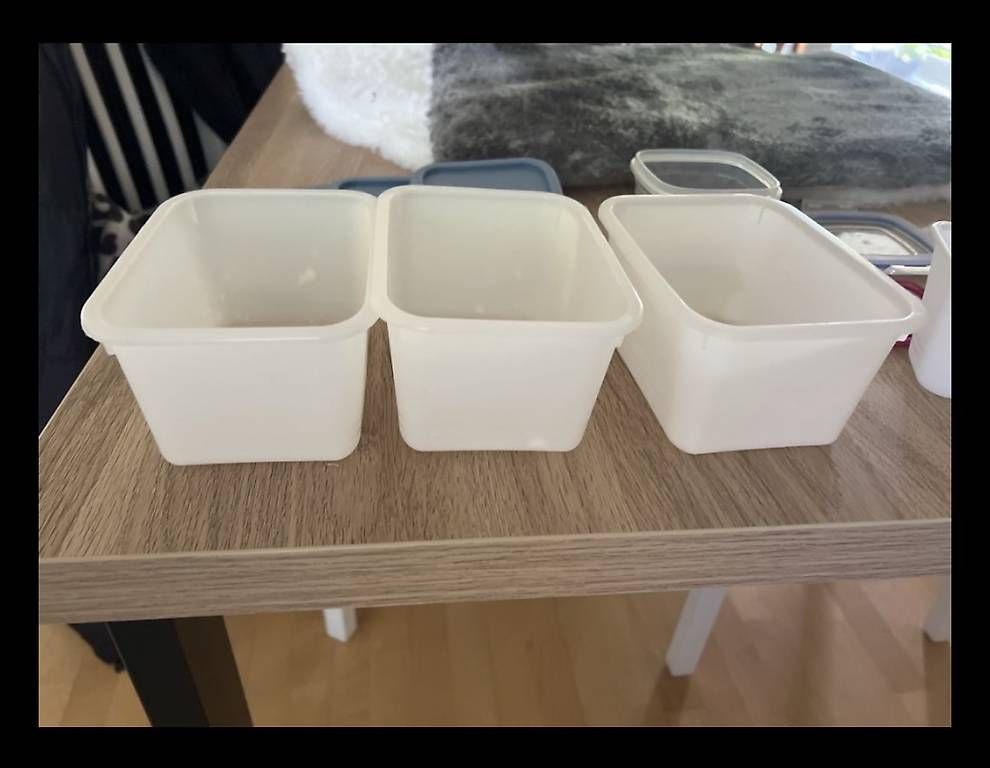 Tupperware Contenitori & Simili: Tupperware – Usato da Uzwil venduto da sab_nhc7 2
