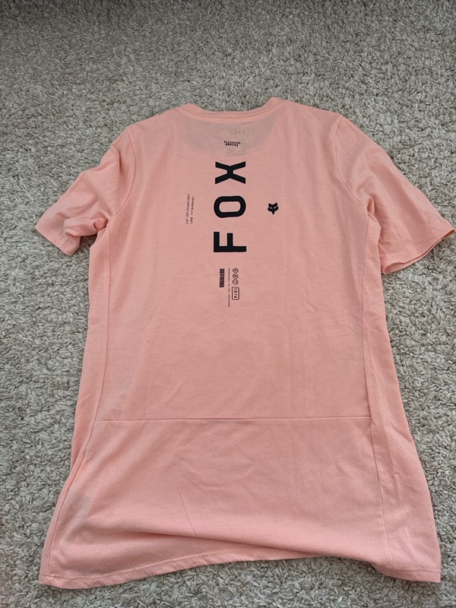 Fox T-Shirts: Damen T-Shirt FOX Grösse S – Gebraucht aus Ibach von jzueger 1