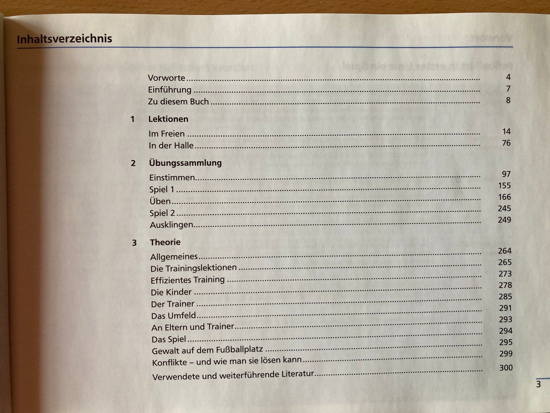 Bücher: 1020 Spiel- und Übungsformen im Kinderfussball – Gebraucht aus Lütisburg von wiesenpippau 2