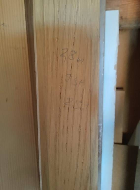 Articoli in legno: Sockelleisten – Nuovo e nell'imballaggio originale da Egnach venduto da and_bnf7