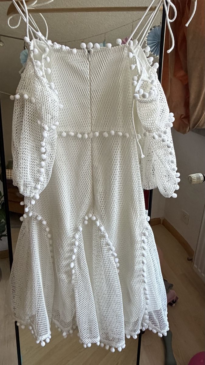 Vestiti: Wunderschönes weißes Kleid – Nuovo (secondo la descrizione) da Pratteln venduto da plk_px2d 1
