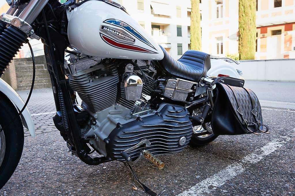 Harley-Davidson Strada: Super Glide 35th – Usato da Lugano venduto da Rob3T 1
