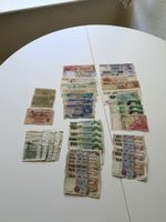 Lot de 44 billets de banque internationaux divers état usagé