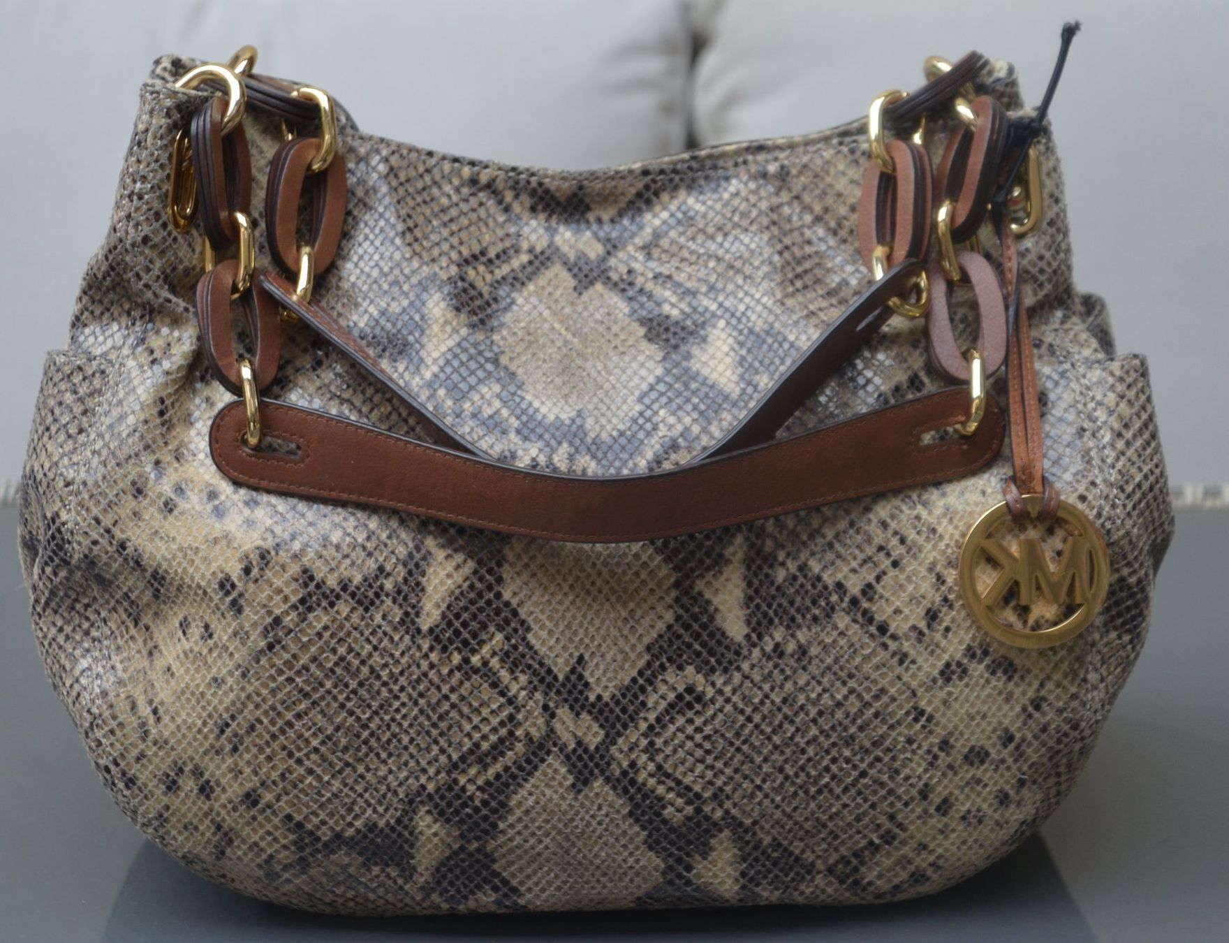 Michael Kors Borse da donna: Michael Kors Tasche /  sac – Usato da Collonges venduto da arashee 4