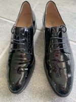 Lackhalbschuhe