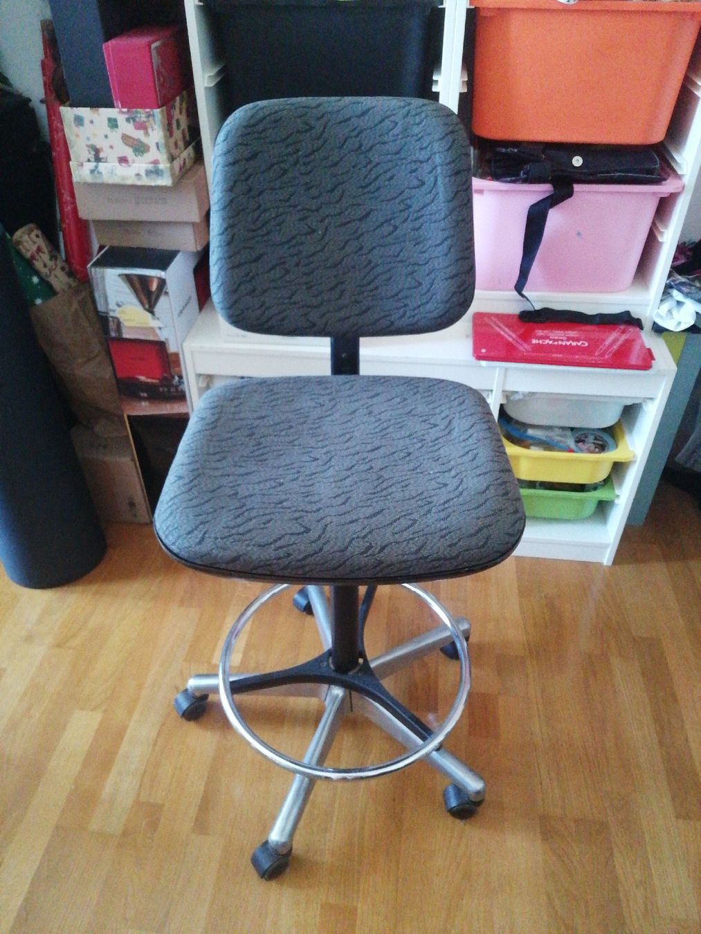 Chaises: Hohe Bürostuhl – D'occasion à Steffisburg par kk4711