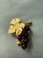Broche vintage grappe de raisins
