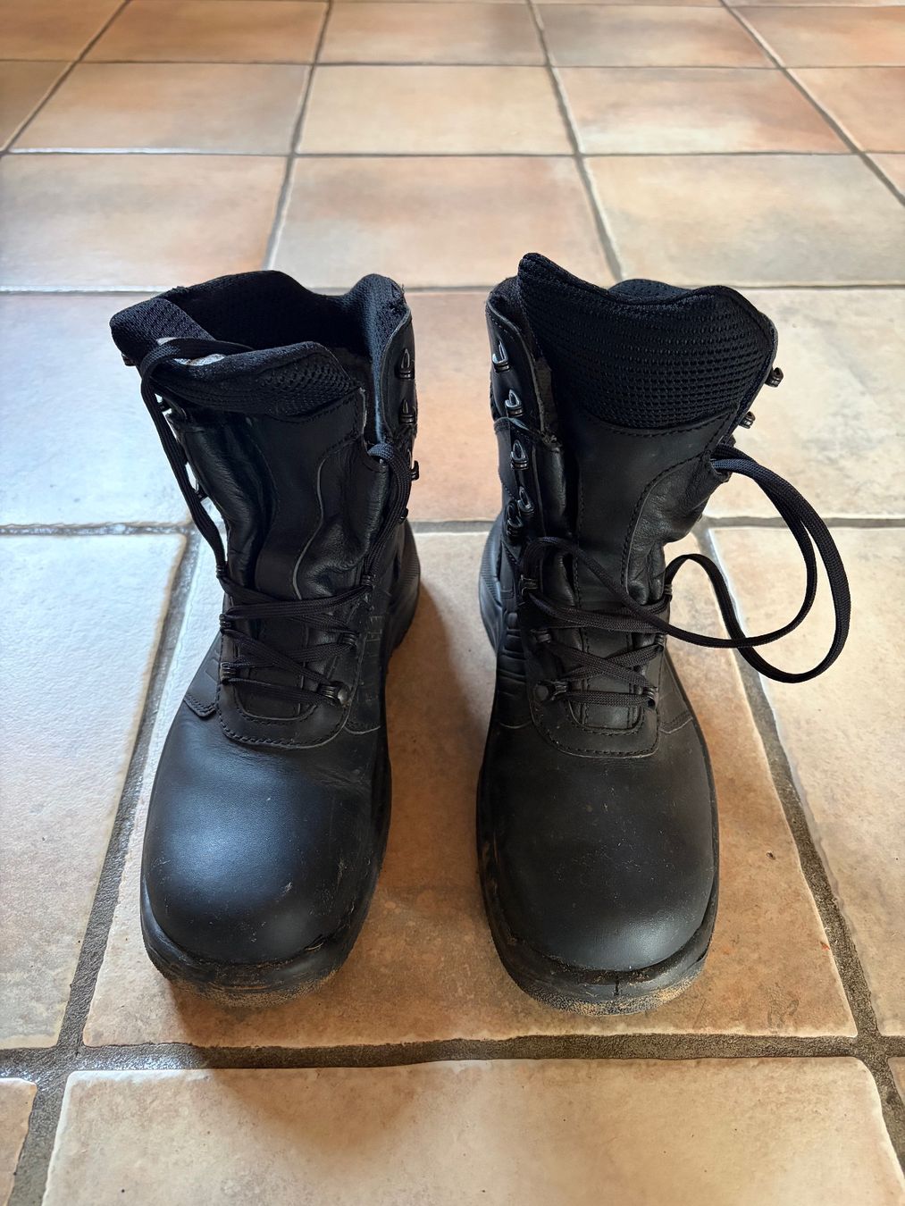 Chaussures hommes: Chaussure sécurité – D'occasion à Grand-Lancy par tbi_sk5l