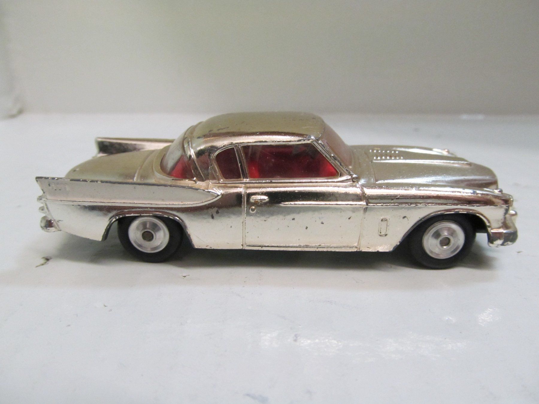 Corgi Toys Modellini d'auto: STUDEBAKER GOLDEN HAWK  CORGI TOYS  1:43   CHROM – Usato da Grueningen venduto da malamut56 2