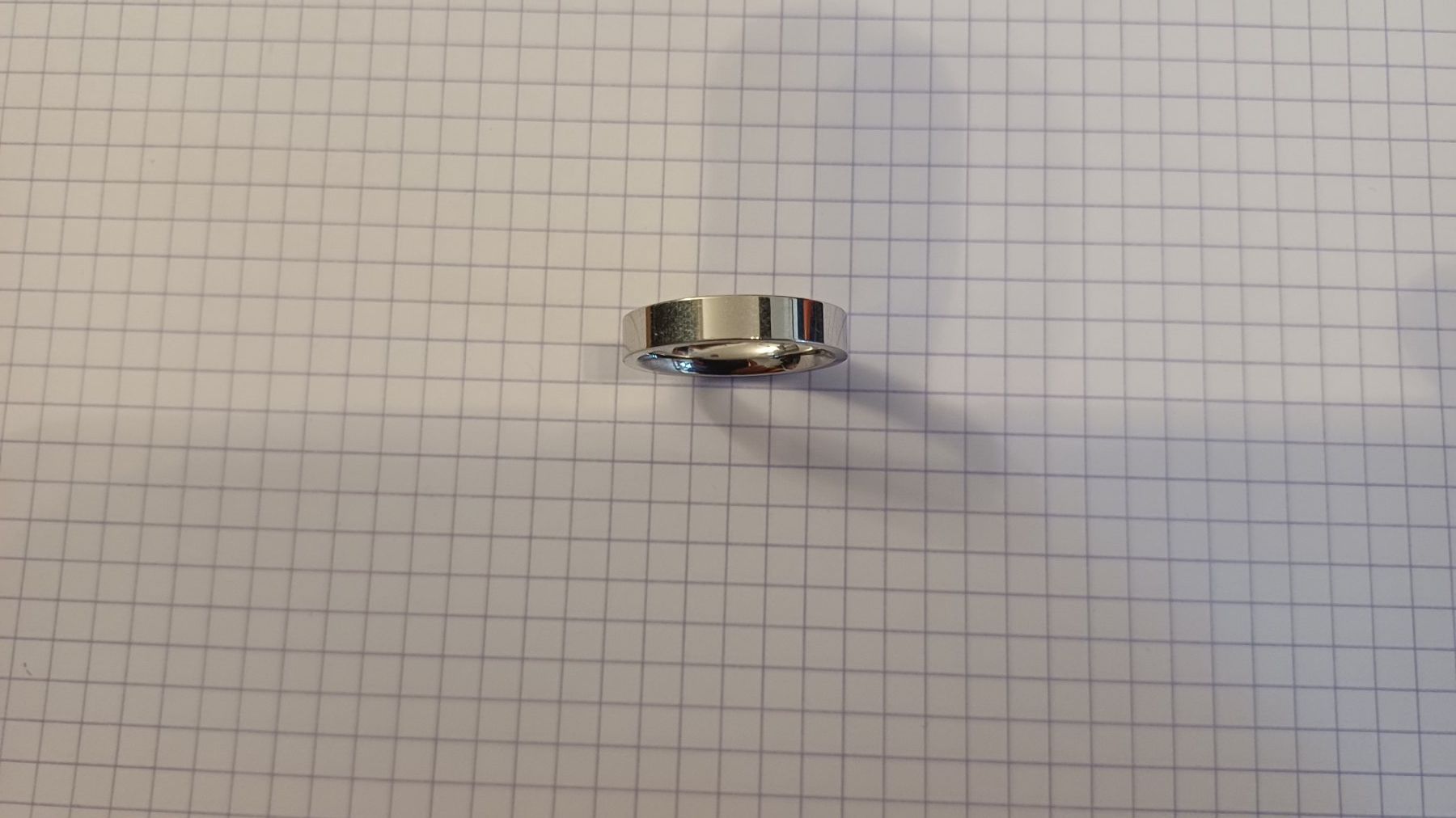 Anelli: Edelstahl Ring Silberfarben – Usato da Oberneunforn venduto da Bumbam