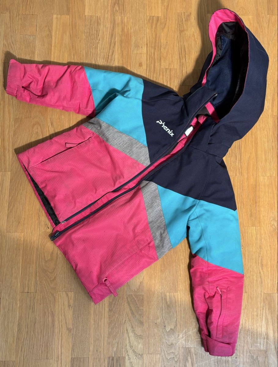 Phenix Vestes & Manteaux: Winterjacke Phenix Grösse 116 Mädchen bunte Farben – D'occasion à Pfäffikon ZH par Salibandy 3