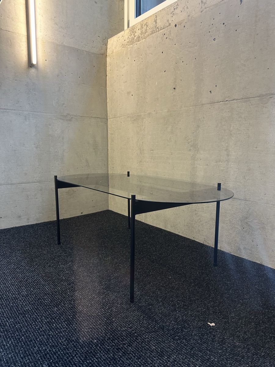 Tavoli: Stylish Circular Glass Table - ZARA HOME – Usato da Meilen venduto da M_71 4