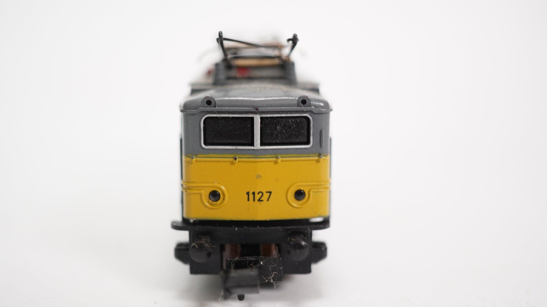 Trains électriques: e37 Spur N NS E-Lok 1127 graugelb – D'occasion à Thun par evinka_gmbh 4