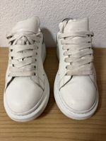 Alexander McQueen Sneaker Gr.43. 