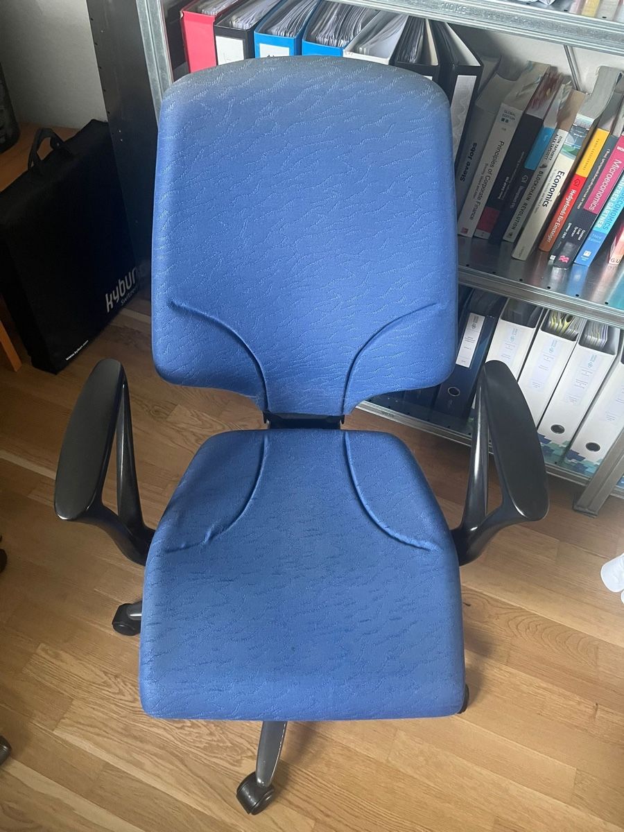 Stühle: Bürostuhl – Gebraucht aus Oberkirch LU von Gmerz 2
