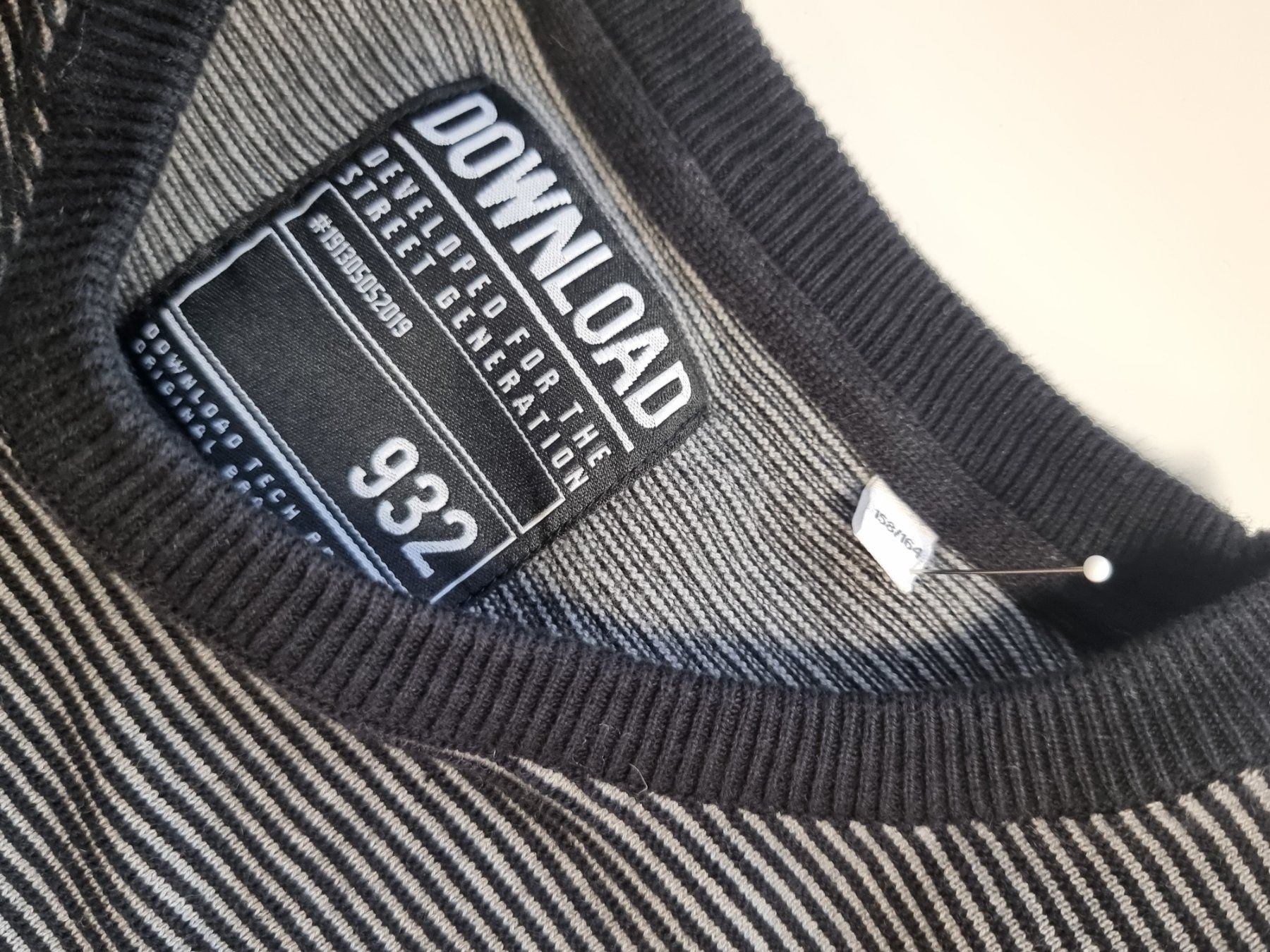 C&A Maglioni & Felpe: NEU ungetr 158-164 NYC cooler leichter Strickpullover BWGarn – Nuovo (secondo la descrizione) da Dürnten venduto da Bachtelrider_ 4