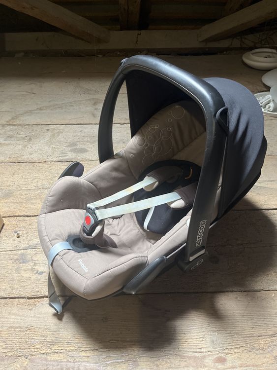Maxi-Cosi Sièges auto: Maxi Cosi Pebble Babyschale, unfallfrei, Top Zustand! – D'occasion à Berlingen par Mace5511