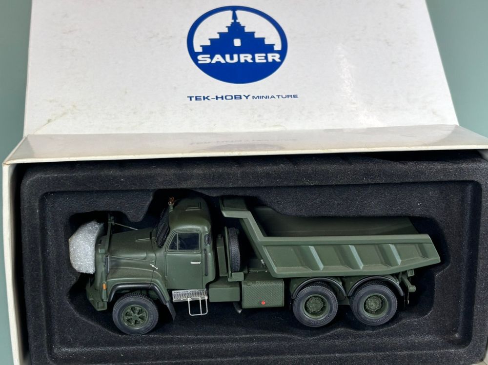 Tracteur Saurer D 330 Camion Semi-remorque - Altaya 1/43 - NEUF