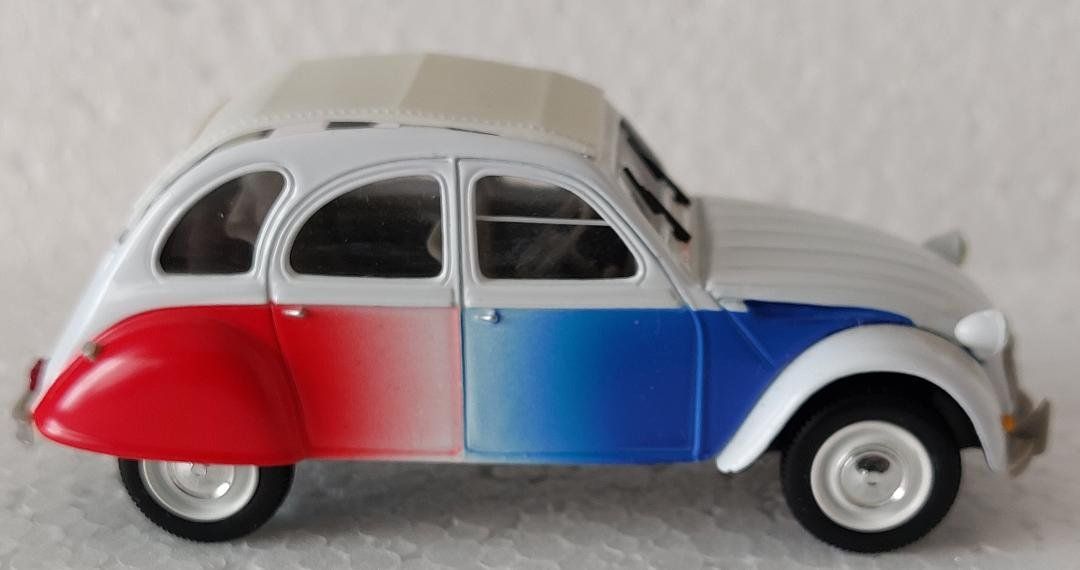 Norev Modellautos: Citroën  2CV 6  -  Cocorico   - Norev  -  1/43 – Gebraucht aus Delémont von Domdom1 1
