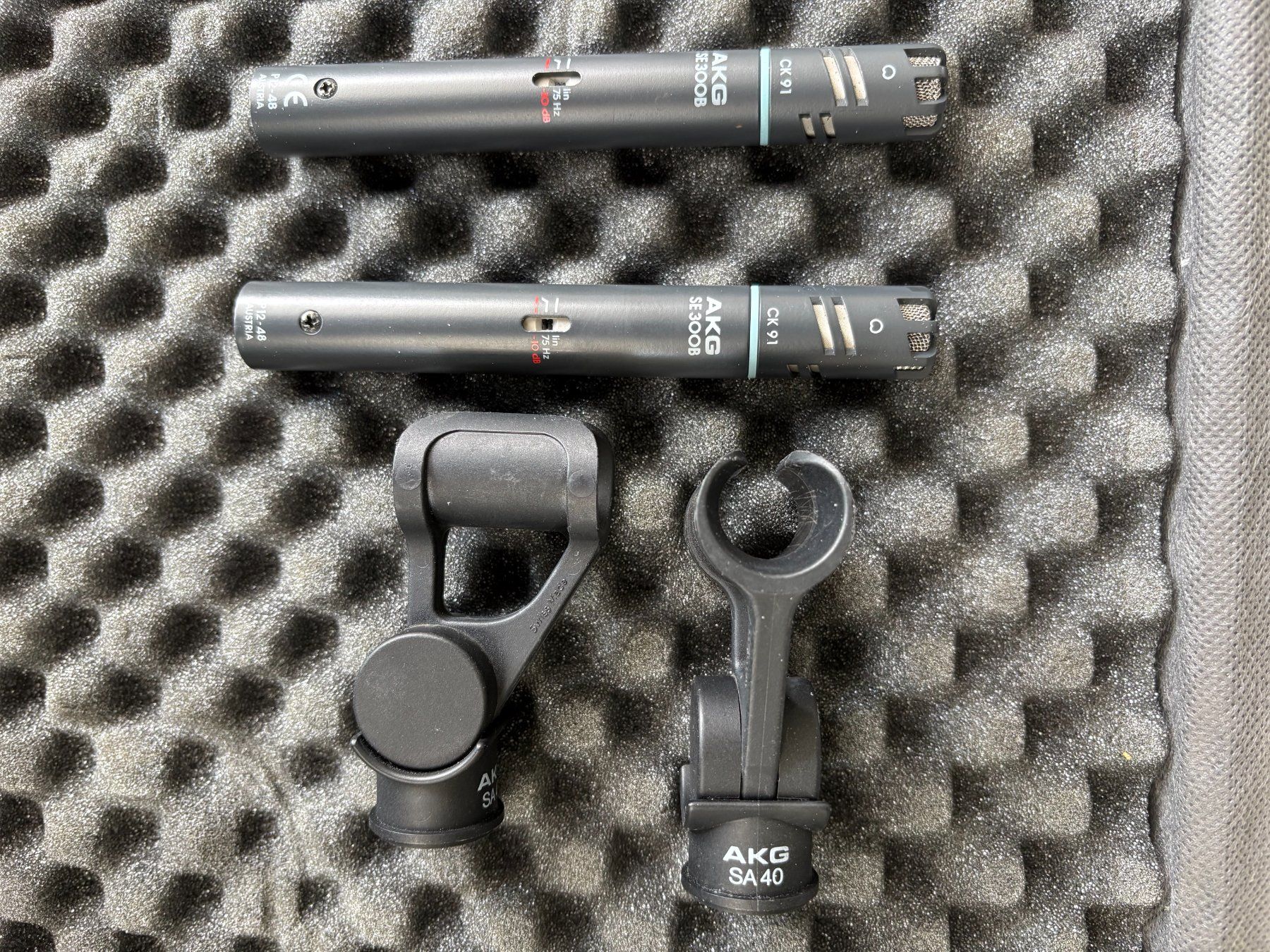 Akg Microfoni: SET C: 2 Stück AKG C391B / SE300 Mikrofone – Usato da Obfelden venduto da boletus03