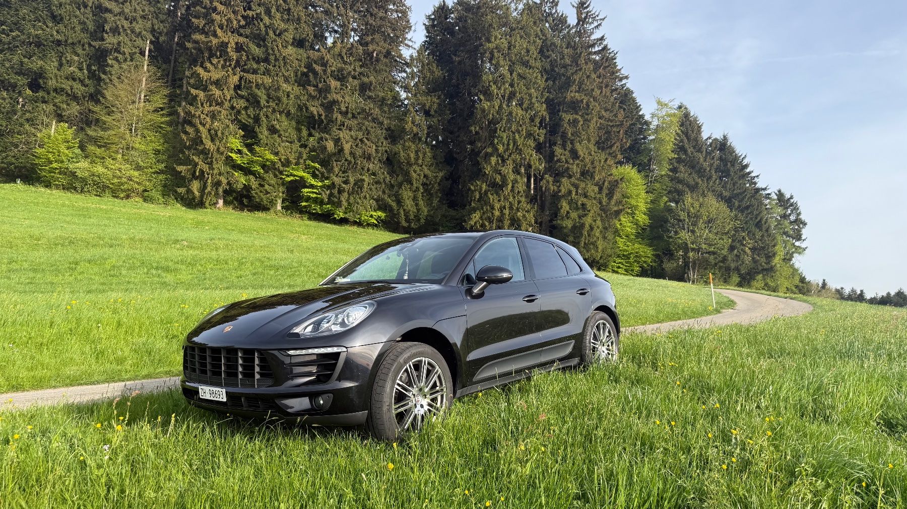 Porsche Automobili: Porsche Macan 2.0 Blackline – Usato da Steg im Tösstal venduto da Beckerbande 9