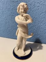 Statuette en biscuit