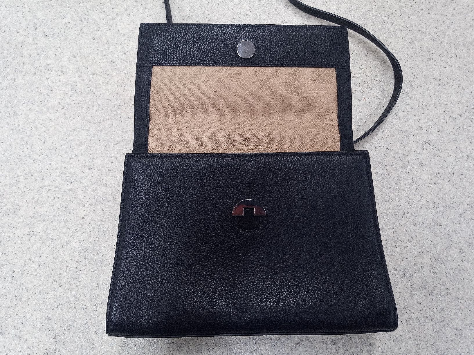 Navyboot Borse da donna: navyboot Handtasche / Umhängetasche – Usato da Reiden venduto da Zofi-Brocki 4