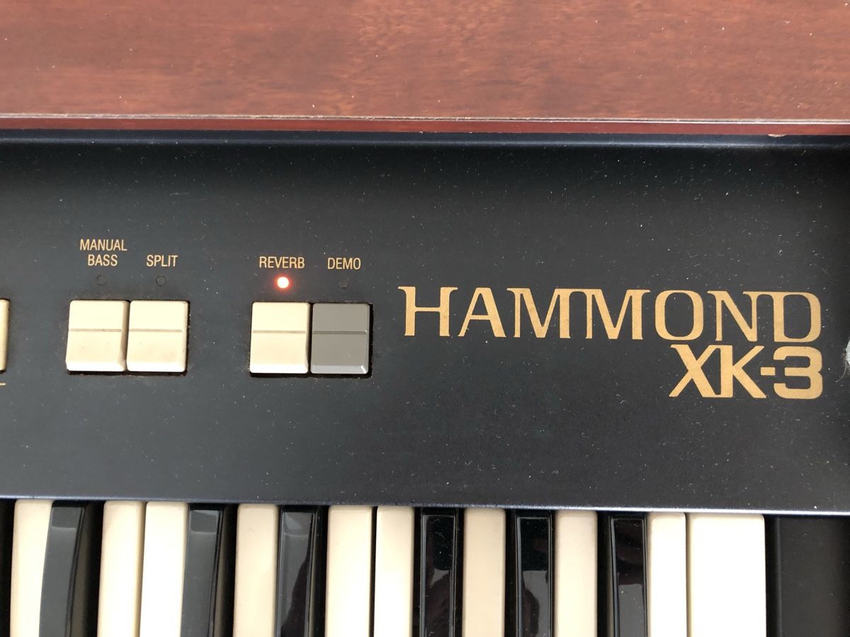 Hammond Strumenti musicali: Hammond XK3 mit Leslie – Usato da Luzern venduto da hallodani 1
