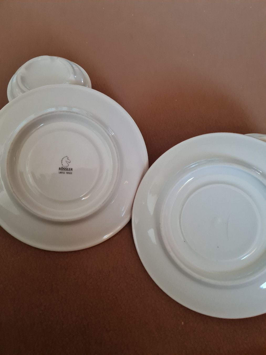 Rössler Tazze: Rössler 2 Tasse mit Unterteller neu – Nuovo (secondo la descrizione) da Münsingen venduto da Cuci31 2