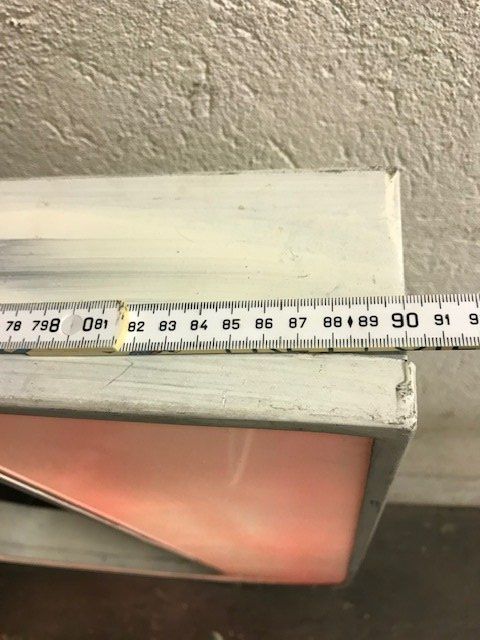 Lampade: grosser Leuchtbuchstabe U – Usato da Zürich venduto da gigimai67 5