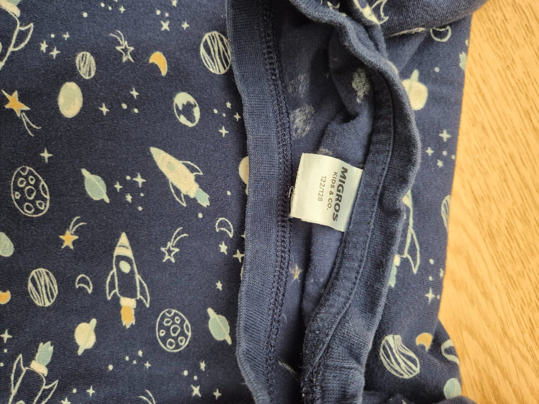 Migros Pigiama & Simili: Pyjama Migros 122/128 – Usato da Pfäffikon SZ venduto da Ka6ka 1
